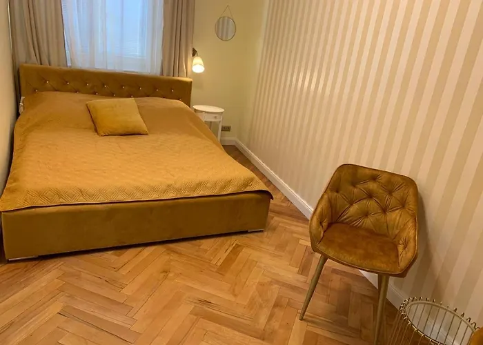 New Oldtown Apartment Near St Martin Cathedral, Ac, Balcony